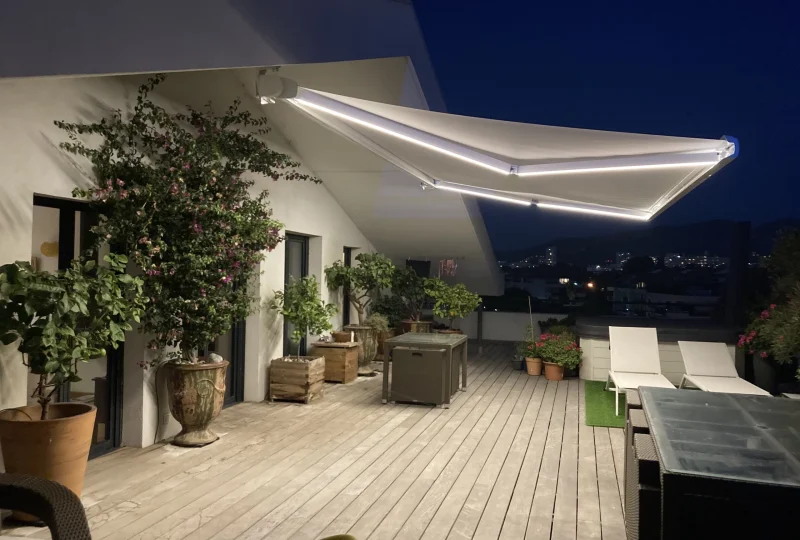 Bernard R. nous parle de son store banne