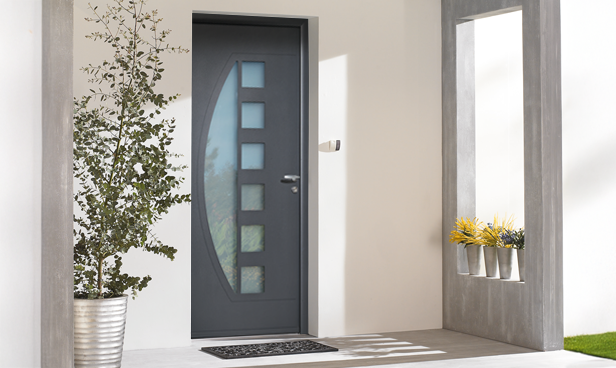 <p>Porte semi-vitrée</p>