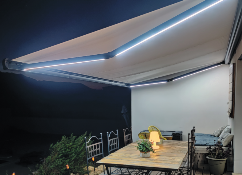 <p><strong>Automatismes<br />
</strong>avec capteur  de vent ou solaire</p>